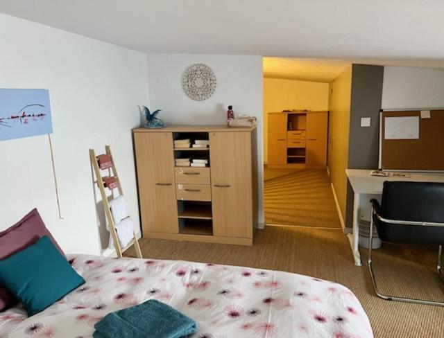 Chambre Alienor D'Aquitaine Bordeaux Luaran gambar